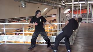 Pencak Silat Self Défense par Hugo Tronche  Techniques extrêmes [upl. by Llenaej]