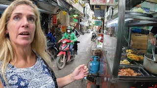 Cơm bình dân Cơm bụi Hanoi Style 🇻🇳 Hanoi Vietnam [upl. by Dorolice]