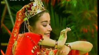 Uyghur Beauty Dutar song amp dance [upl. by Airb]