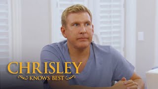 Chrisley Knows Best  Season 6 Episode 26 Todd Wants To Test Graysons Responsibleness [upl. by Gladstone]