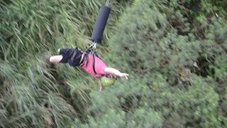 Puenting Adaptado para Personas con Discapacidad  Red de Turismo Accesible  Ecuador [upl. by Milson]