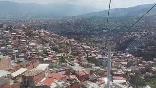 Teleférico en Medellín [upl. by Sybley]