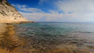 La plage de St Antoine à Capo Pertusato à Bonifacio en Corse depuis le chemin de Campu Romanilu [upl. by Goines]