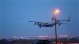 World’s largest aircraft Antonov An225 Mriyas First Landing at YYZ [upl. by Lasky]