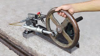 Making a Simple Compressed Air Engine from Old Motorcycle Fork  DIY Machine Idea [upl. by Musette]