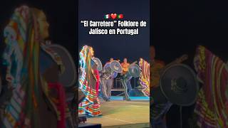 🇲🇽 Mariachi tocando “El Carretero” y Folklórico Mahuatzi bailando en algún rincón de Portugal 🇵🇹 [upl. by Ayotnahs987]