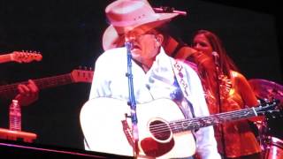 George Strait  It Just Comes Natural amp Exit2017Las Vegas NVTMobile Arena [upl. by Fassold]