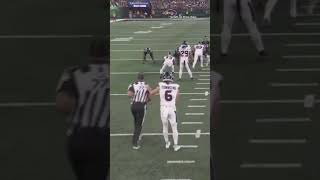 Punter hit the stiff arm on the ref 😂 shorts [upl. by Yleme]