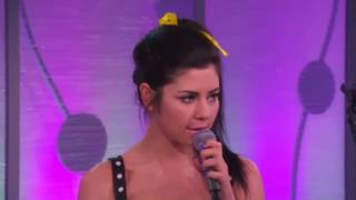 Marina And The Diamonds  How To Be A Heartbreaker Live  VH1 Buzz 12032013 [upl. by Hadik]