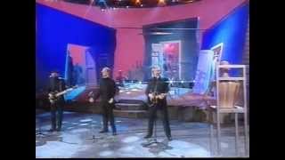 BEE GEES  Alone quotWetten Dassquot 1997 [upl. by Erund340]