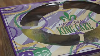 Best King cake down the Bayou [upl. by Amiarom181]