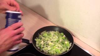 Faire une fondue de poireaux  Recette fondue [upl. by Thistle536]