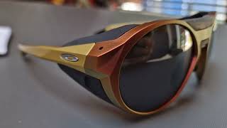 OAKLEY  CLIFDEN with special dioptric glasses [upl. by Melinde]