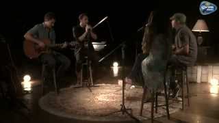 Beatriz Luengo con Reik La Ley de Newton Acústico Corona Music [upl. by Harve]