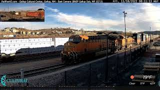 BNSF 3766 leads an intermodal stops to let 2 other BNSF pass by in Gallup NM [upl. by Materi749]