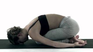 Balasana  Die Kindstellung [upl. by Aronael68]