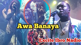 Leumbeul de Awa Banaya qui fait excité Ibro Nadio [upl. by Dnarb]