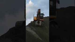 Excavator komatsu challenge hipping dust এর পাহাড় excavator shorts ternding viral [upl. by Dreeda]