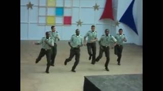 POLICÍAS BAILANDO SALSA EN CALI COLOMBIA [upl. by Ahsilahk439]