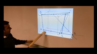 Parallélisme et section dans l’espace Propriétés et Exemples [upl. by Gerek]