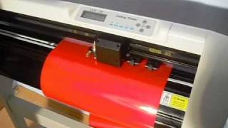 Cutting Plotter Schneideplotter CUT 720 wwwyaktradingcom [upl. by Atterys]