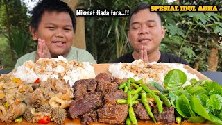 SPESIAL IDUL ADHA  MUKBANG SEMUR DAGING KERBAU  OSENG JEROAN  KREMES AYAM  LALAPAN MENTAH [upl. by Liagabba]