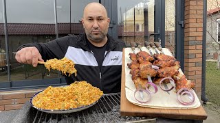 Glutton at the stake and juicy chicken skewers [upl. by Anik]