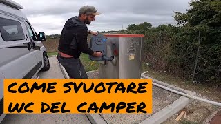 Camper service come svuotare WC e le acque grigie del camper [upl. by Adorl]