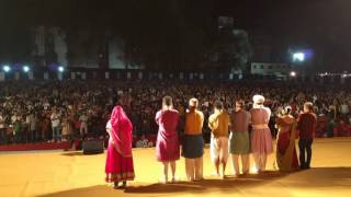 Standing ovation at the end of Katyar Kaljat Ghusli 100th prayog at Vasantotsav Pune [upl. by Amandi]