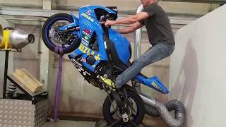 GSXR 1000 Wheelie Adelaide mono maniacs [upl. by Aiet155]