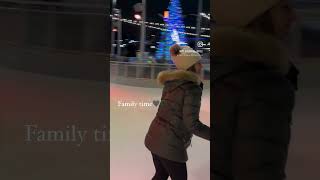 💫patinar sobre hielo en familia 🎄❄️ myessentialstyle christmas iceskating [upl. by Esirtal]