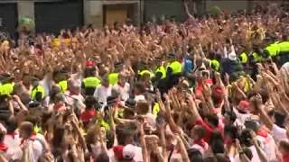 Arrancan los Sanfermines 2012 [upl. by Sulokcin356]