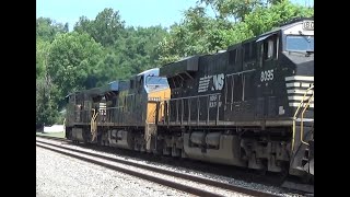 CSX M 331 03 ContainersMixed freight by Broadford 7324 NSCSXNS lash up [upl. by Naihtsirc]