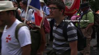 Pentecôte 2018 Pèlerinages de Tradition Chapitres Adultes ParisFrance  21 Mai 2018 [upl. by Charo]