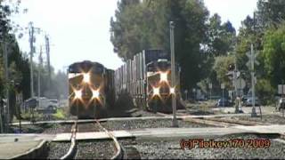 SUPER RARE UP Freights Race through Fremont [upl. by Lennon]