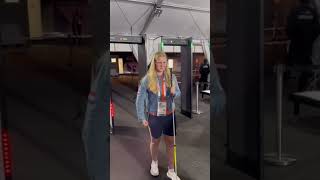 De STRUGGLE 😂 als je GOUD wint 🥇 teamnl paralympics paris2024 medal gold detector [upl. by Pepe]