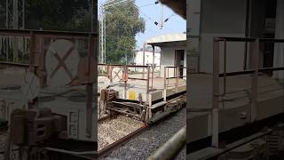 Garib Rath Express railinformationamazingfacts trendingstatusrailstatus subscribeyoutubeshort [upl. by Comyns]