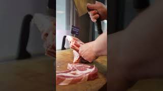 Préparation de côtes de porc Noir de Bigorre pour une cliente 🥩🔪 boucherie ohlavache [upl. by Hildy]