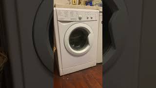 INDESIT Iwc71252 washing machine first cycle [upl. by Ailliw]