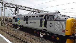 TampT ROG class 37s 37901 and 37218 arriving at crewe UDL with barrier wagons pulling 175 116 [upl. by Elly]