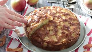 Gâteau moelleux aux pommes et chips de pelure antigaspi [upl. by Ahseyn]