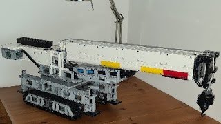 Mould King17002 Lieboherr Crawler Crane [upl. by Ahseryt]