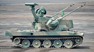 Japanese Gepard  Mitsubishi Type 87 Selfpropelled Antiaircraft Gun Oerlikon KDA 35 mm twin cannon [upl. by Boylston540]