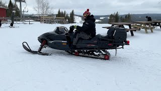 Köp Snöskoter Artic Cat Touring T660 på Klaravik [upl. by Dibbrun]