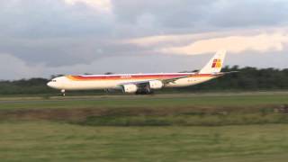 IBERIA despegando de Santo Domingo  Airbus A340600 06122014 [upl. by Adnac648]