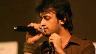 YouTube  Atif Aslam singing Cover Khamaj by Fuzon Liveflv [upl. by Song]