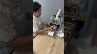 Home cutting and stuffing machaine stuffing chinesefood food viralshorts cuttingmachine [upl. by Kruter88]