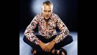 Fatboy Slim  Praise You [upl. by Hintze]