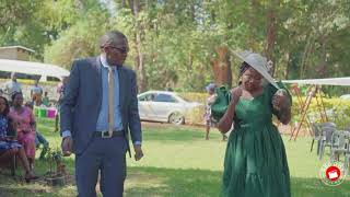 Best Malawi Leading Couple Entrance 2021  Mr amp Mrs Mkuntho  Brian  Emmies Wedding [upl. by Aneetsirk440]