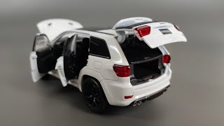 Jeep Grand Cherokee White 132 Diecast Car Myaniature [upl. by Yleak]